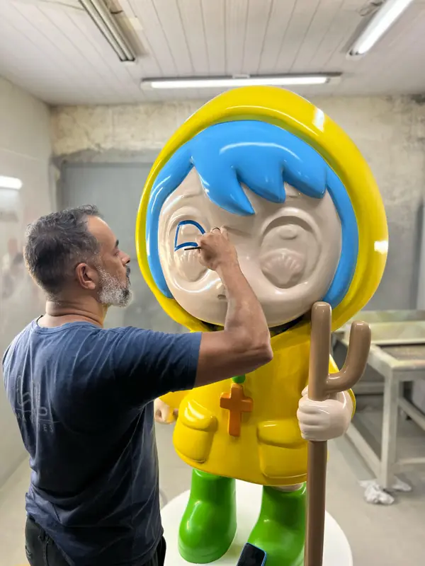 Esculturas em madeira e EPS — foto 6